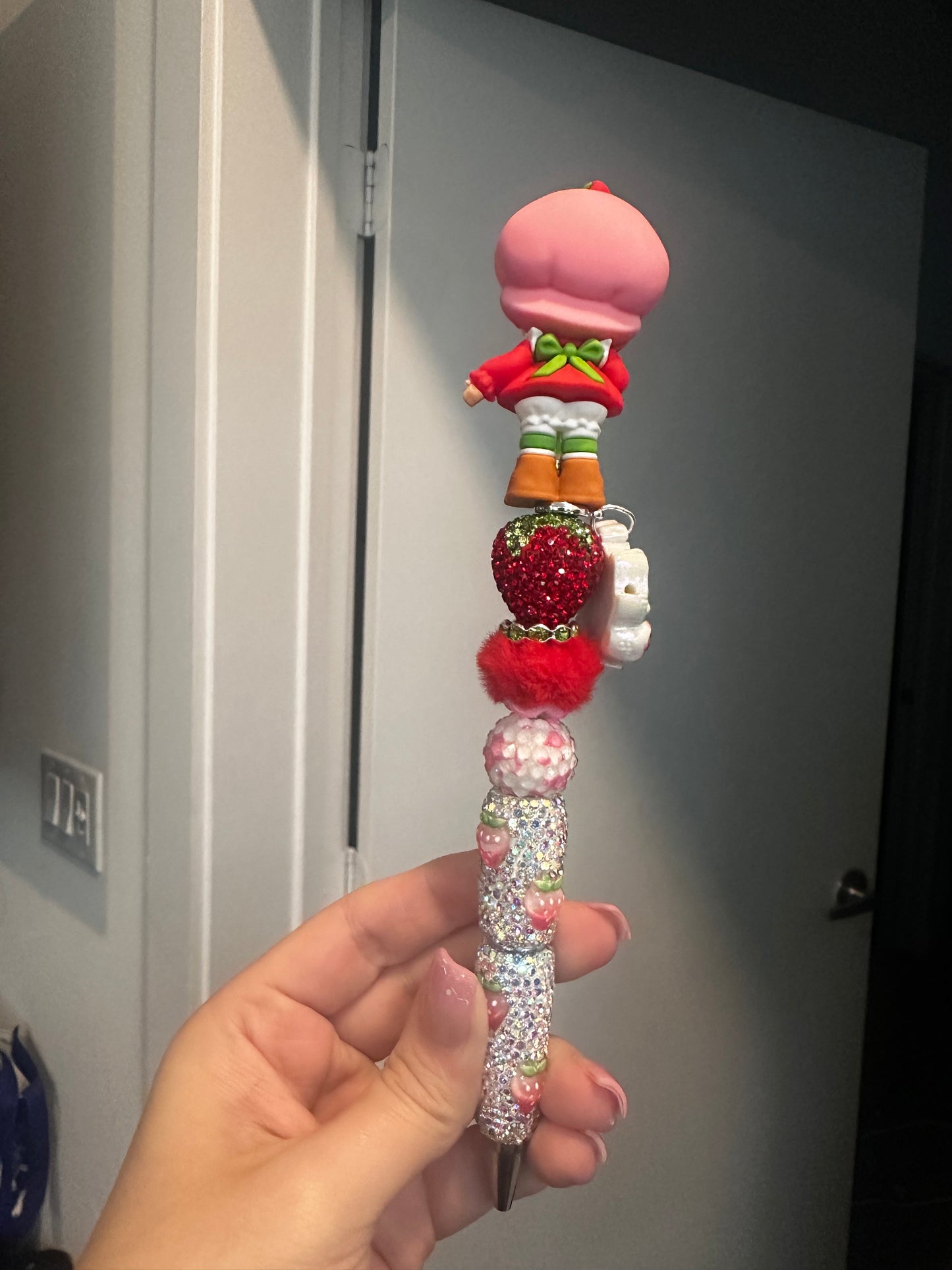 Strawberry pen